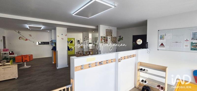 Local commercial - 160 m²