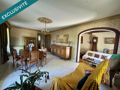 Maison - 141 m² - 6 pièces