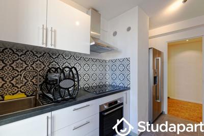 Chambre - 9 m² - 1 pièce