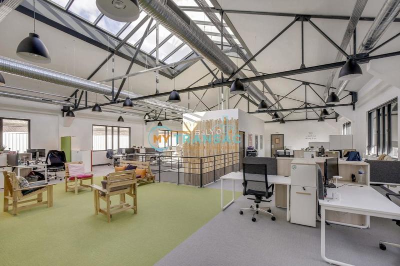 Local d'activité / Entrepôt - 3 292 m²
