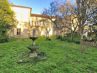 Immeuble - 600 m² - 16 pièces