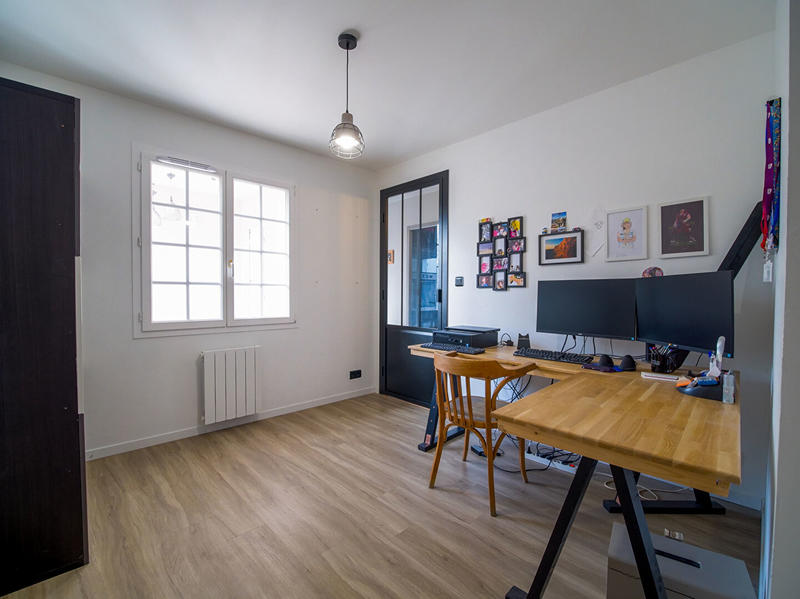 Maison - 218 m² - 7 pièces