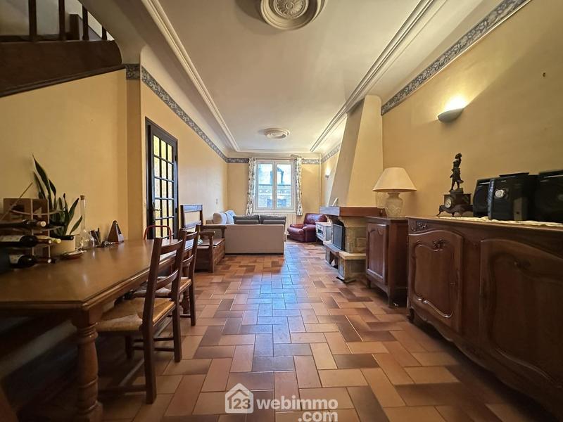 Maison - 107 m² - 5 pièces