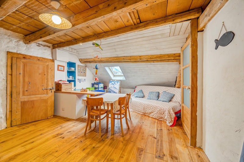 Maison de ville - 280 m² - 10 pièces