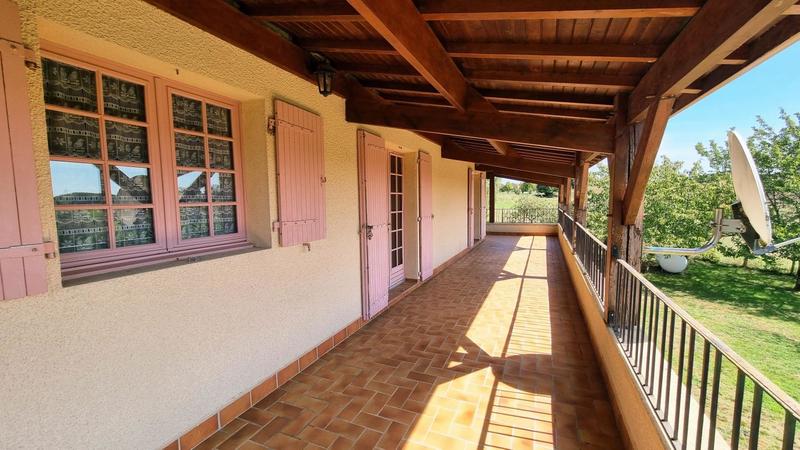 Maison - 138 m² - 4 pièces