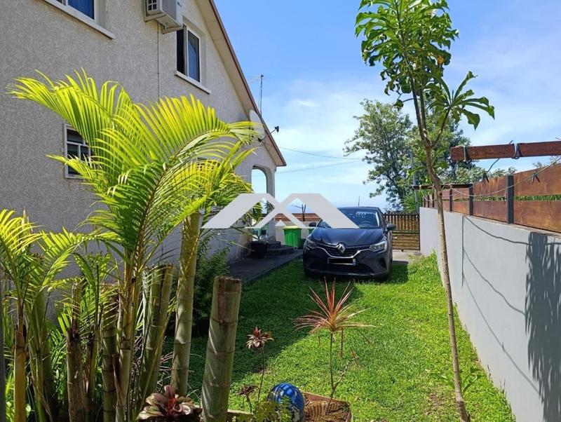 Maison - 88 m² - 4 pièces