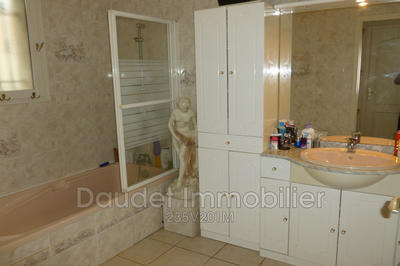 Villa - 97 m² - 4 pièces