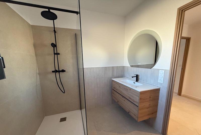 Appartement - 70 m² - 3 pièces