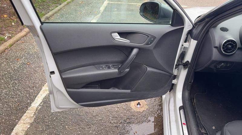 Audi A1 1.4 Tfsi 125 s line