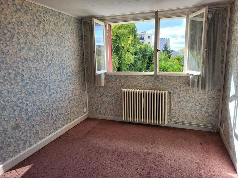 Maison - 104 m² - 6 pièces