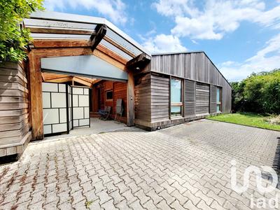 Maison - 142 m² - 6 pièces