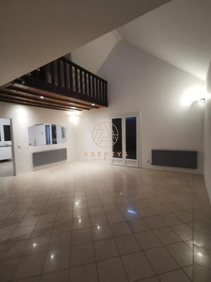 Maison - 170 m² - 5 pièces