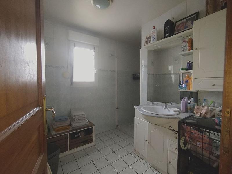 Maison traditionnelle - 119 m² - 8 pièces