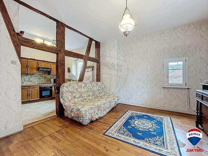 Maison - 250 m² - 8 pièces