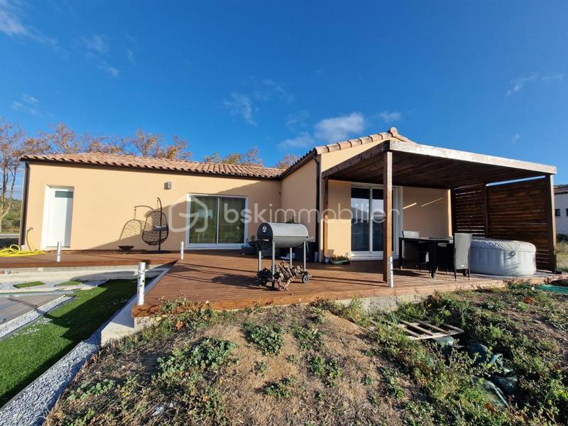 Villa - 94 m² - 4 pièces