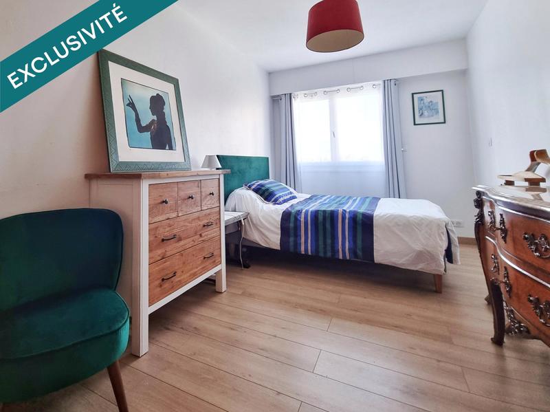 Appartement - 95 m² - 5 pièces