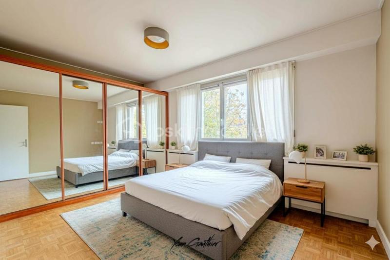 Appartement - 83 m² - 4 pièces