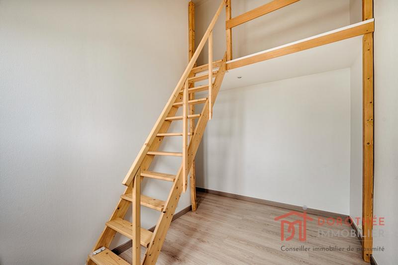 Duplex - 77 m² - 4 pièces