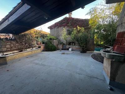 Appartement - 326 m² - 13 pièces