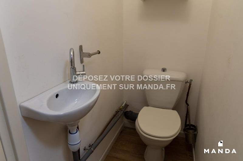 Chambre - 11 m² - 5 pièces