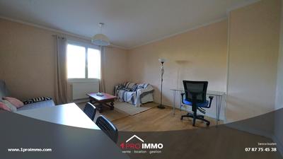 Appartement - 75 m² - 3 pièces