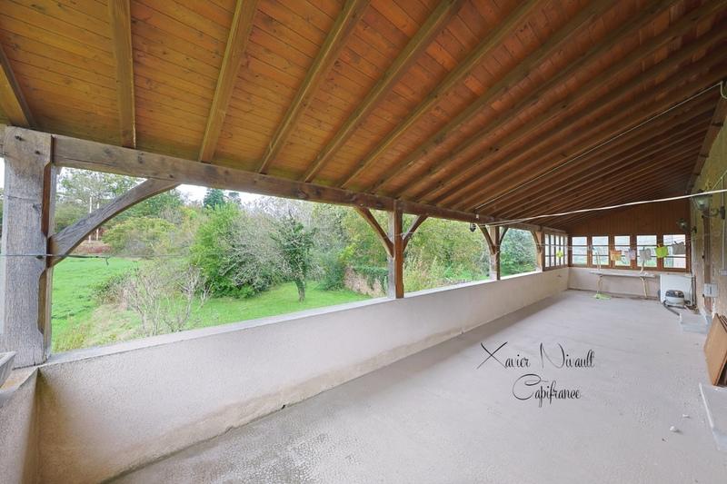 Maison - 261 m² - 6 pièces