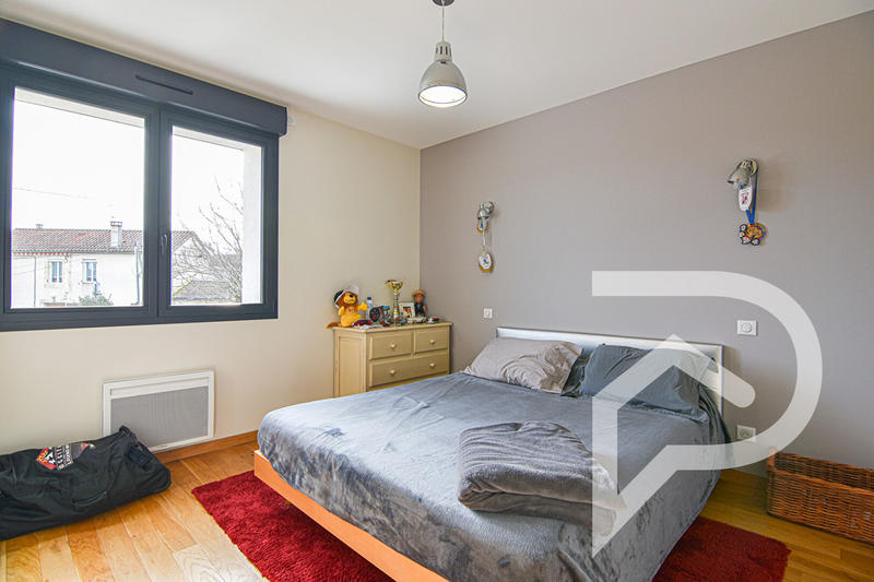 Maison - 105 m² - 4 pièces