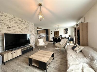 Maison - 150 m² - 7 pièces