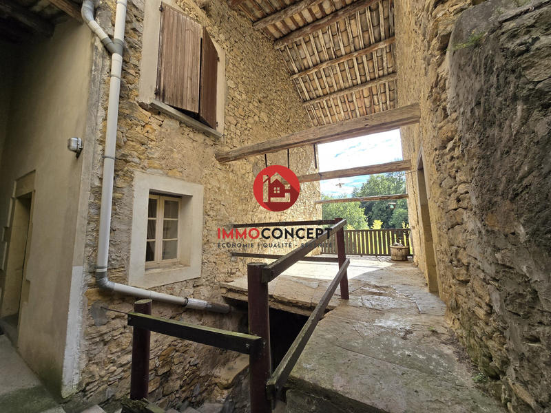 Maison - 96 m² - 5 pièces