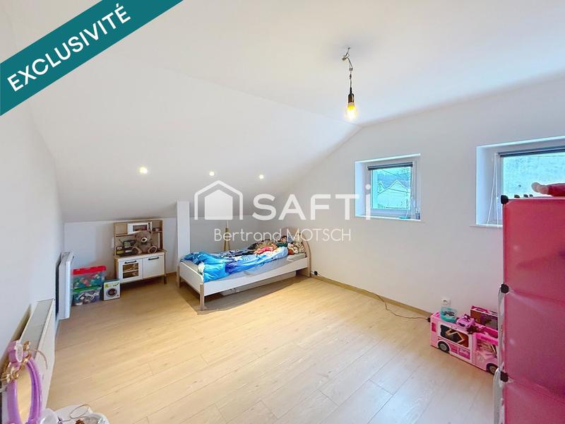 Maison - 96 m² - 6 pièces