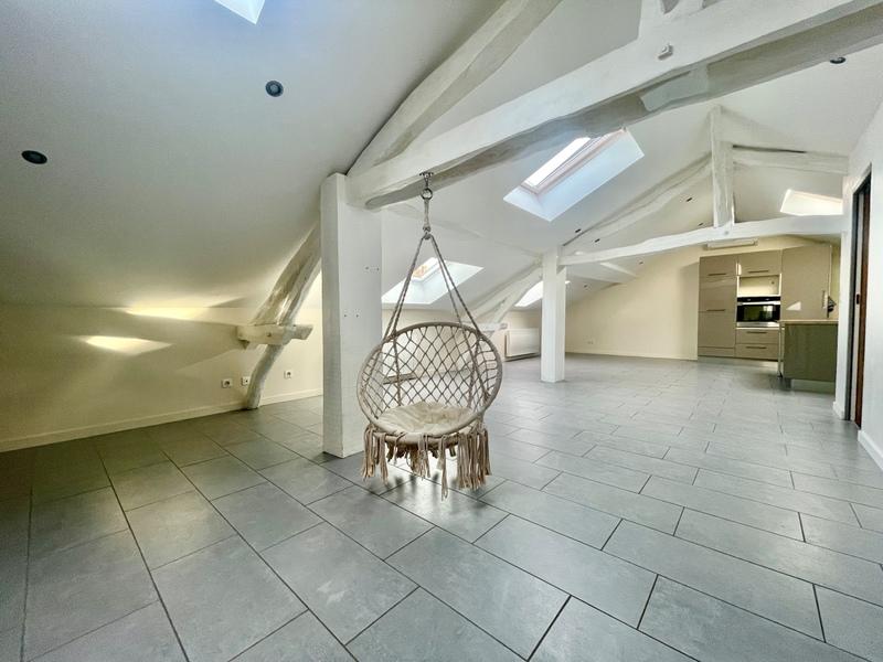 Appartement - 119 m² - 3 pièces