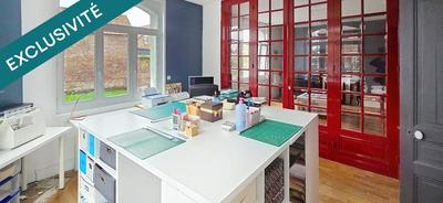 Maison - 290 m² - 10 pièces