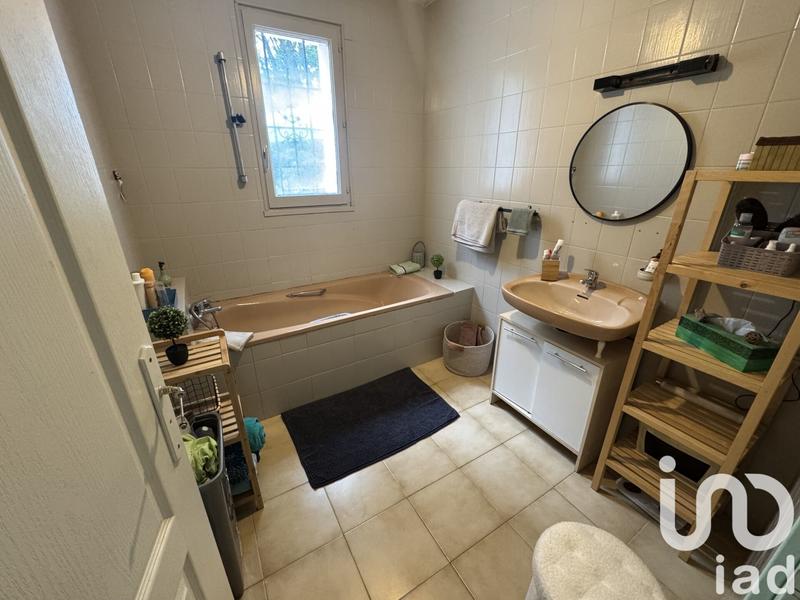 Maison - 95 m² - 6 pièces