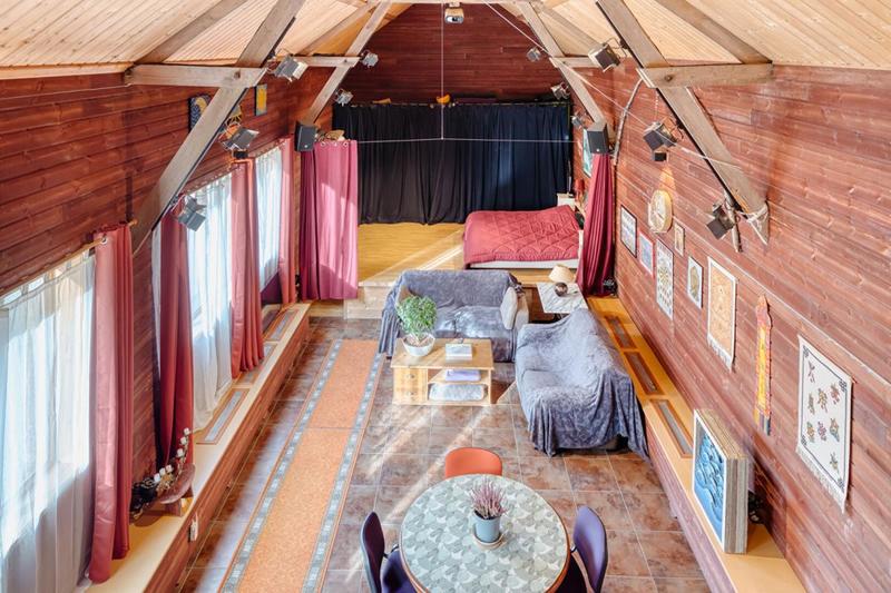 Maison - 293 m² - 10 pièces