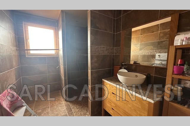 Maison - 130 m² - 5 pièces