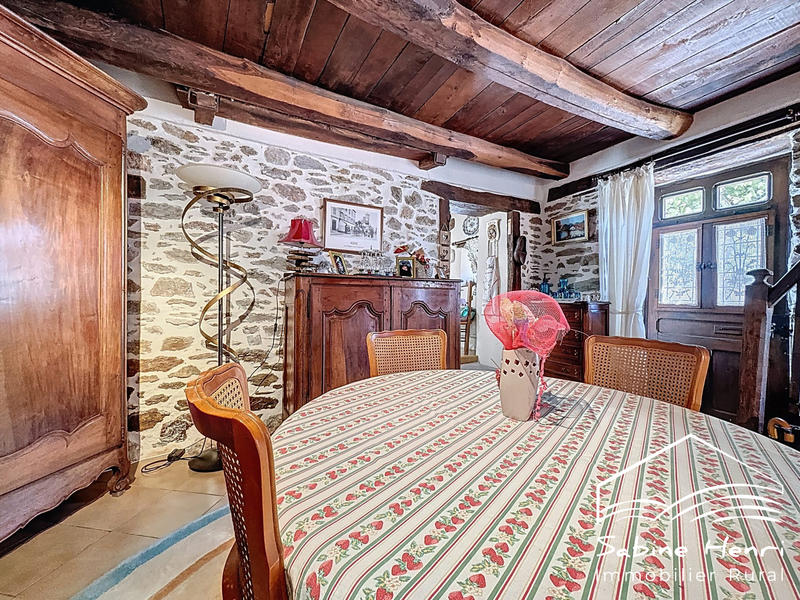 Maison ancienne - 105 m² - 4 pièces