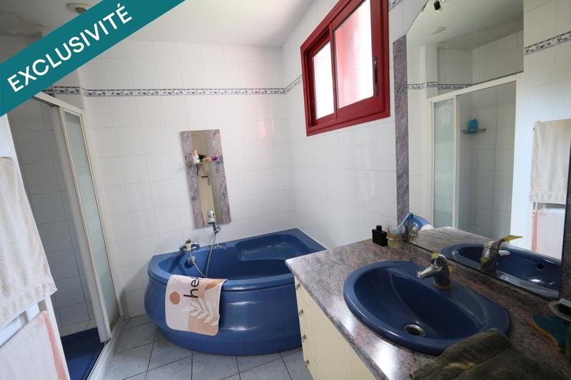 Maison - 135 m² - 7 pièces