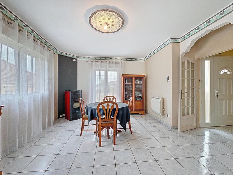 Maison - 158 m² - 6 pièces