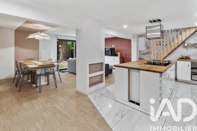 Maison - 155 m² - 6 pièces