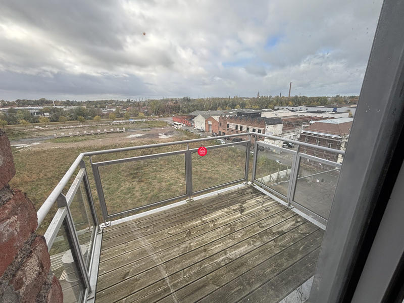 Appartement - 101 m² - 1 pièce