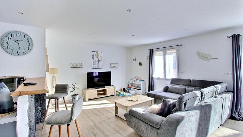 Maison - 97 m² - 4 pièces