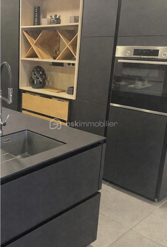 Appartement - 108 m² - 4 pièces