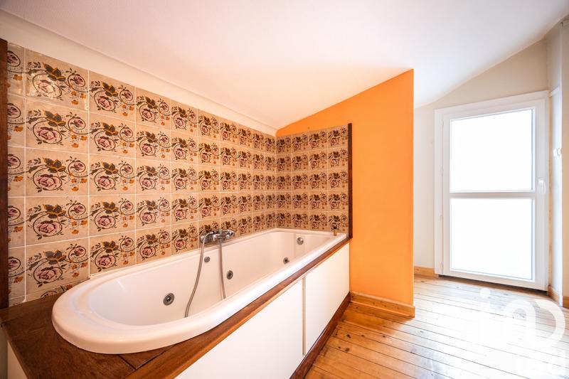 Maison - 131 m² - 5 pièces