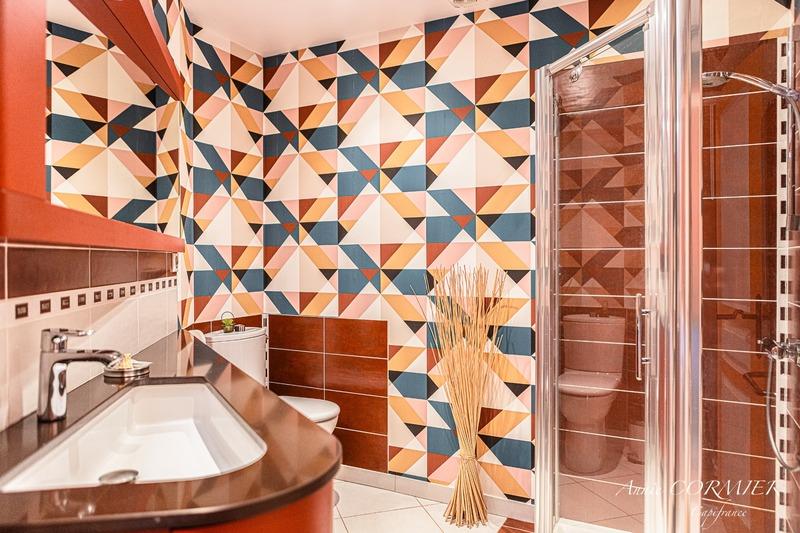 Maison - 245 m² - 7 pièces