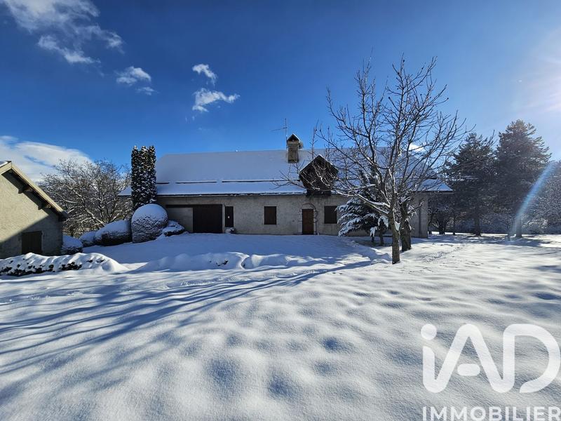 Maison de maîtres - 372 m² - 14 pièces