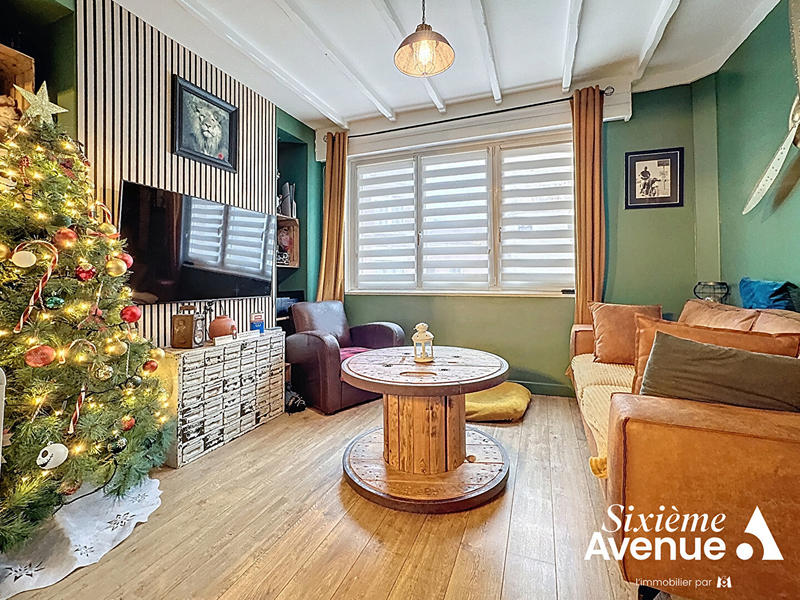 Maison - 105 m² - 4 pièces