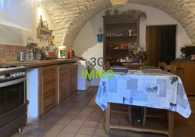 Maison de village - 80 m² - 4 pièces