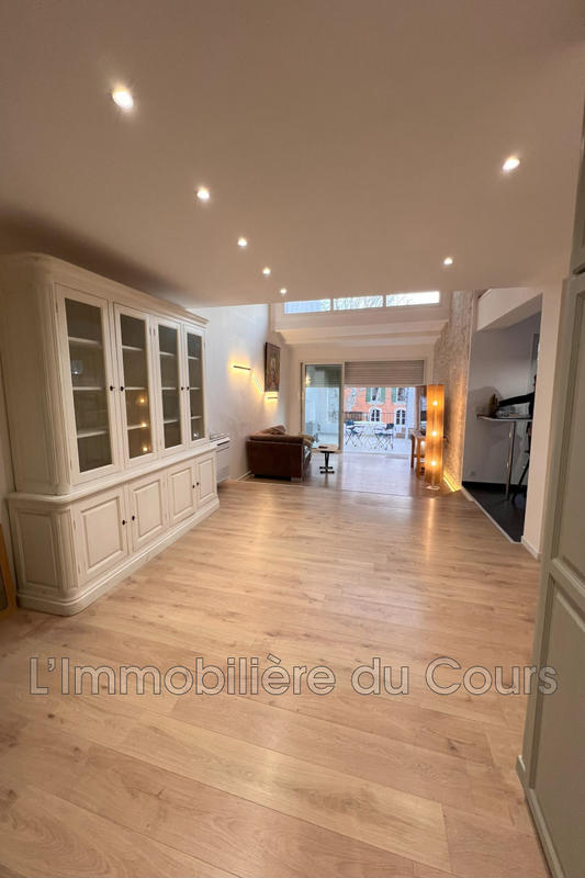 Appartement - 125 m² - 4 pièces