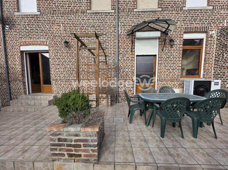 Maison - 163 m² - 6 pièces