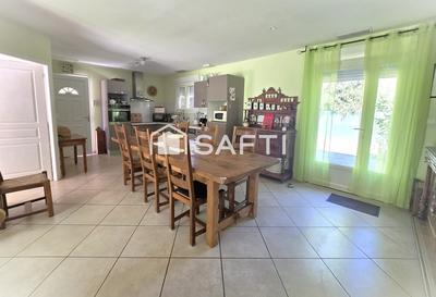 Maison - 105 m² - 4 pièces